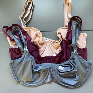 EUC Victoria’s Secret Wicked Bra - Set of 3